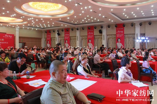 ��(li��n)�Ҽ�2014�ﶬ��Ʒ�l(f��)����(hu��)���_