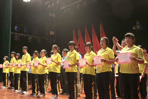 ���ՌWУ�e��2014�̎���(ji��)���ô��