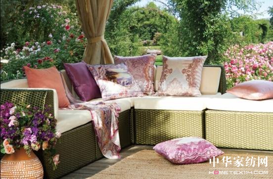 ���z�Ҽ�����������ɫ��style��(l��i)ȡů