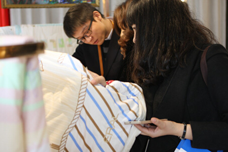 ���R���Ҽ�2015s/s��Ʒ�l(f��)�����A�M��Ļ