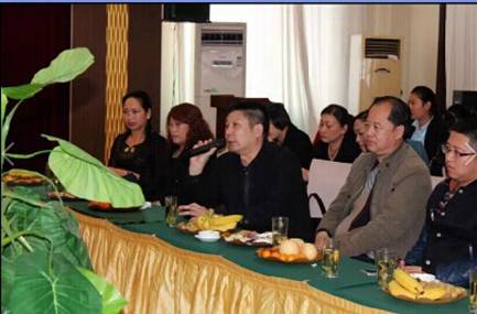 ���ˍu�Ҽ�2015������Ʒ�b�p��(hu��)�߽�(j��ng)�N����Մ��(hu��)�A�M�Y(ji��)����