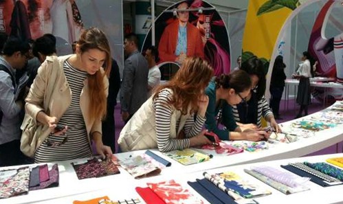 2015��(d��ng)�������齭�������������I(l��ng)�д�r(sh��)��Ȧ