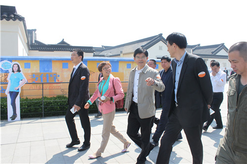 ���K���T(m��n)�Ҽ��̕�(hu��)�������M(j��n)�ЌW(xu��)��(x��)����