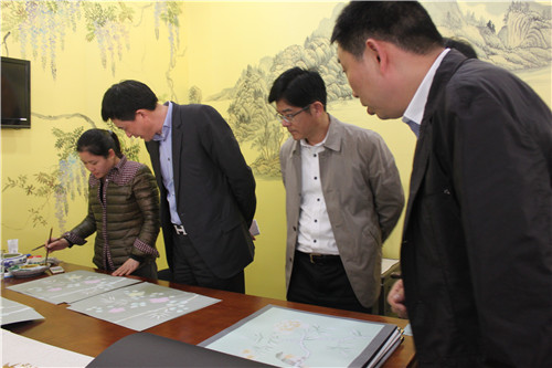 ���K���T�Ҽ��̕�(hu��)�������M(j��n)�ЌW(xu��)��(x��)����