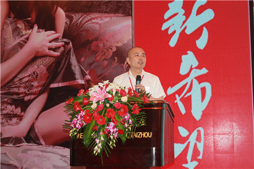 �ؠ�˼�Ҽ�2015���I(y��ng)�N(xi��o)���(hu��)���ﶬ����ӆ؛��(hu��)���_(k��i)