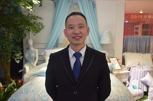 ���A•���𺽡�