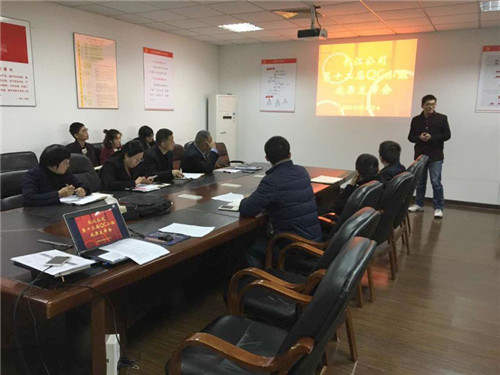 �L(zh��ng)����˾���ļ�(x��)΢̎���֣��c(di��n)�΄�(chu��ng)Ч