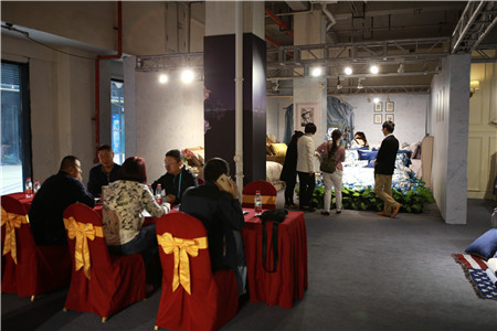 ESTEEM��ͥ�Ҽ�2016�ﶬ��Ʒ�l(f��)����(hu��)�A�M���_