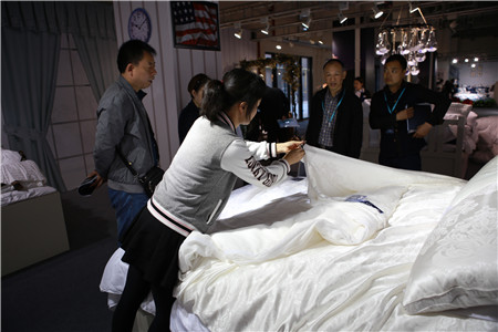 ESTEEM��ͥ�Ҽ�2016�ﶬ��Ʒ�l(f��)����(hu��)�A�M���_