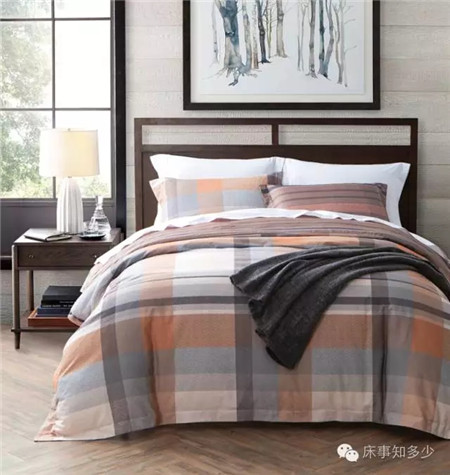 ����Ҽ���һ��ɫ���������ζ���ħ�ԣ�