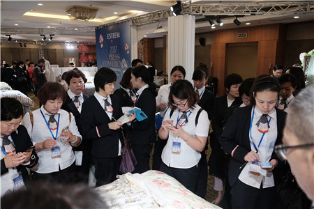 ��(du��)Ԓ���졪����ESTEEM��ͥ�Ҽ�2017�괺����Ʒ�l(f��)����(hu��)���A�M��Ļ