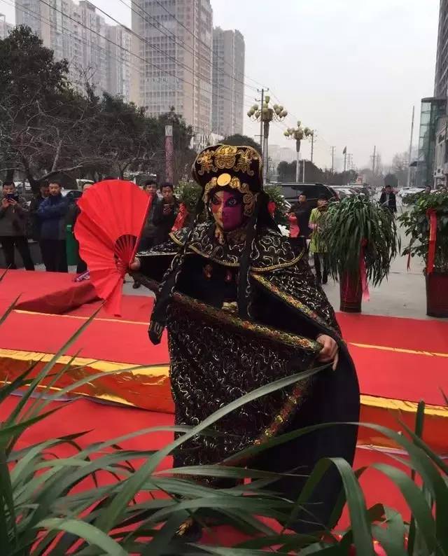 �Pʢ�Ҽ�����������_�I(y��)����������߶˼Ҽ��w��^