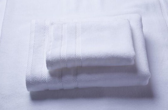 ��ԡ����Ƶ�Ĵ�����ë����ԡ���ʲô���ǰ�ɫ����