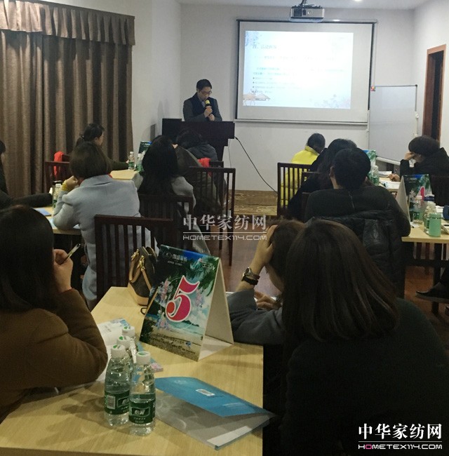 �R�ۅ�Խ֮�����_���Ҽ�����(y��u)��ƪ��