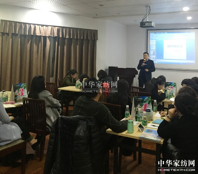 �R�ۅ�Խ֮�����_���Ҽ�����(y��u)��ƪ��