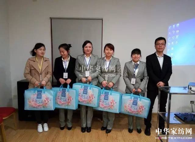 �R�����������\�����x����