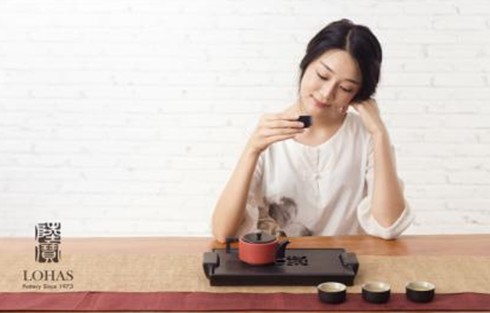 ˲�g��߆����������Ҹ��е�С������M��2017���ڶYƷ�Ҿ�չ��