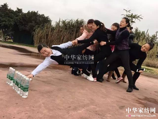 �Pʢ�Ҽ�����������Ӣ�R����ɽ�������@�����£�