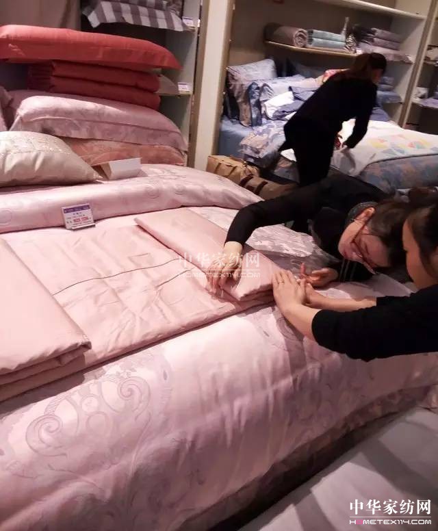 �Pʢ�Ҽ�����������Ӣ�R����ɽ�������@��������