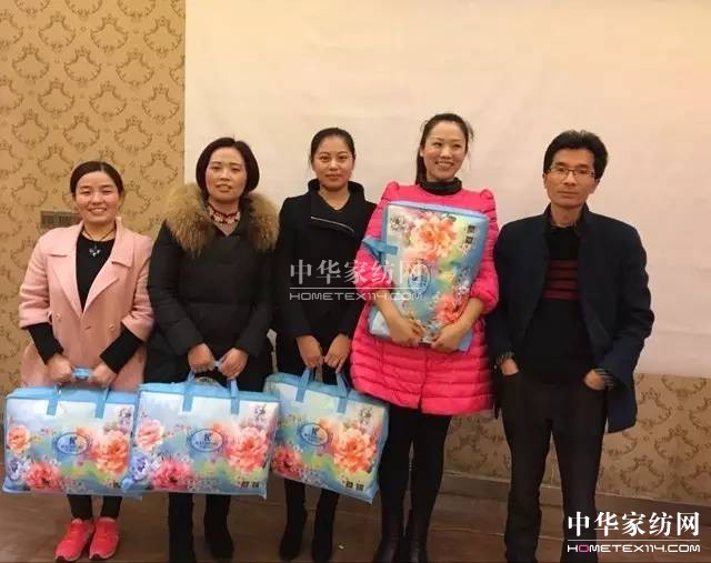 �Pʢ�Ҽ�����������Ӣ�R����ɽ�������@��������