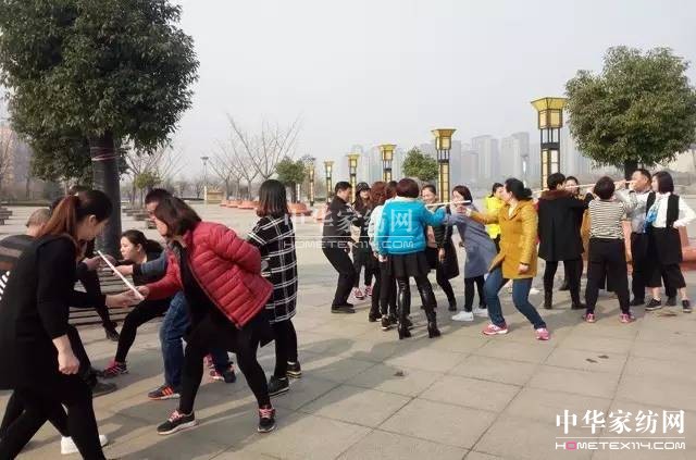 �Pʢ�Ҽ�����Ӣ���������f��Փ�������l(shu��)��Ӣ����