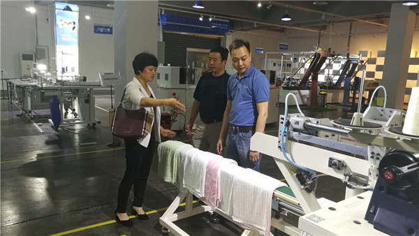 �ƄӮa(ch��n)�I(y��)�ں������M���g(sh��)�M�������Ї��Ҽ��f(xi��)���{(di��o)�мҼ��O����I(y��)