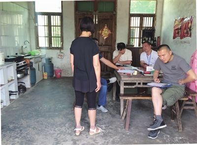 ��ͨ���T���I(y��)�@�^(q��)�Ҽ���ɫС�(zh��n)���w�u(p��ng)��