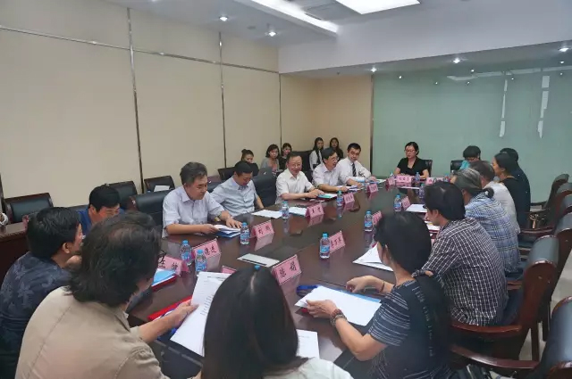 �Ҹ�������ζϯ����ͨ������������300���Ҽ��a(ch��n)Ʒ��Ů�����