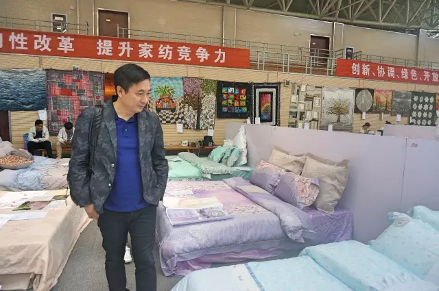 �Ҹ�������ζϯ����ͨ������������300���Ҽ��a(ch��n)Ʒ��Ů�����