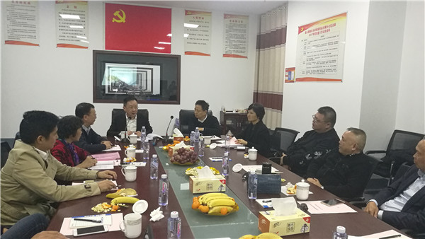 �Ϻ��Ҽ��f(xi��)��(hu��)��(hu��)�L(zh��ng)��(hu��)�h���B�Ƹ�������_(k��i)