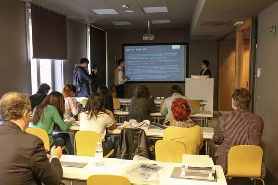 ����Ҽ��y���R�m�W�����_�����H�r��У��������