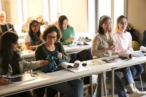 ����Ҽ��y���R�m�W�����_����(gu��)�H�r(sh��)��У��������