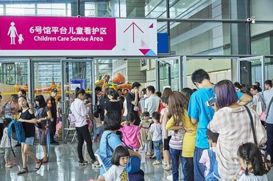 ���ڶYƷ�Ҿ�չ�_Ļ�ڼ���������c�����չ����ã��