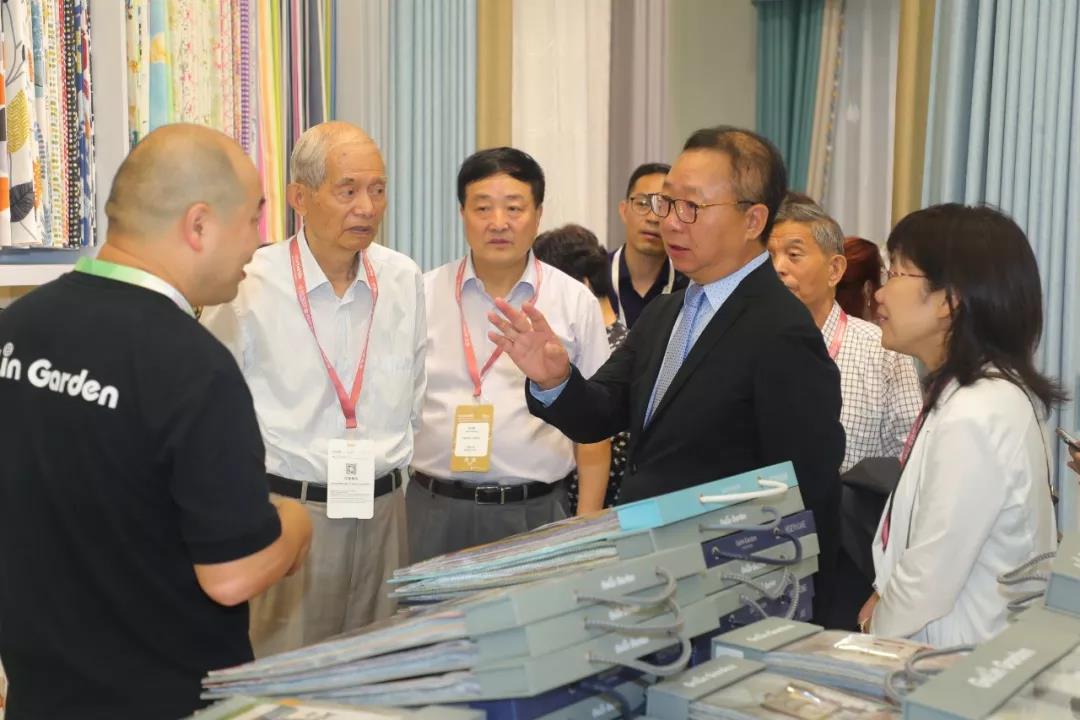 �������25�d��δ��������k��--2019�ﶬ�Ҽ�չ�ڇ��ҕ�չ���ģ��Ϻ����A���_Ļ