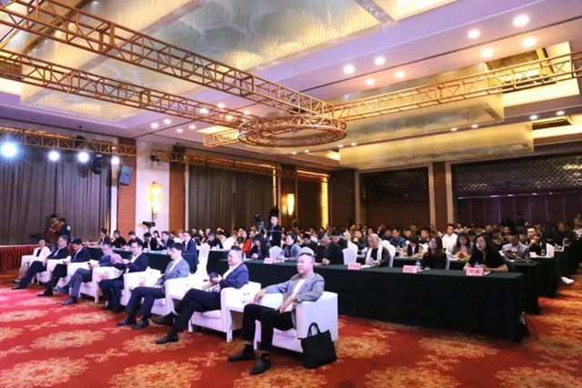 32�f(w��n)���������ɽ���9000�f(w��n)Ԫ����ʮ�����Ї�(gu��)���������Ҽ����彻�ו�(hu��)¡�����_(k��i)���x��ͨ�ݼҼ��a(ch��n)�I(y��)��1+3���¸��