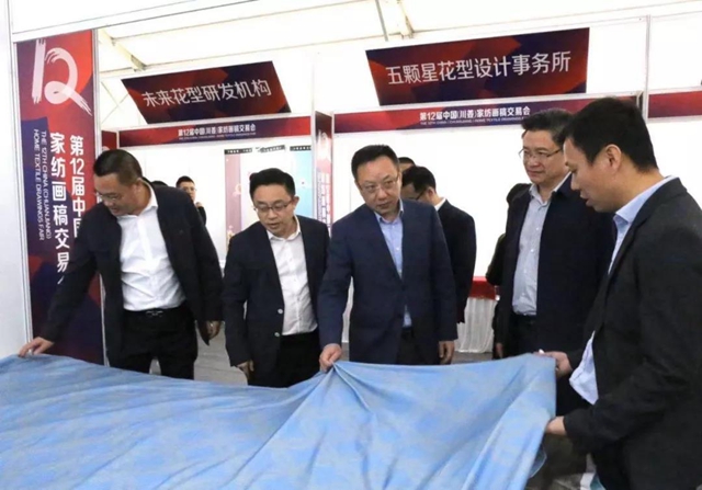 32�f(w��n)�����壬�ɽ���9000�f(w��n)Ԫ����ʮ�����Ї�(gu��)���������Ҽ����彻�ו�(hu��)¡�����_(k��i)���x��ͨ�ݼҼ��a(ch��n)�I(y��)��1+3���¸��