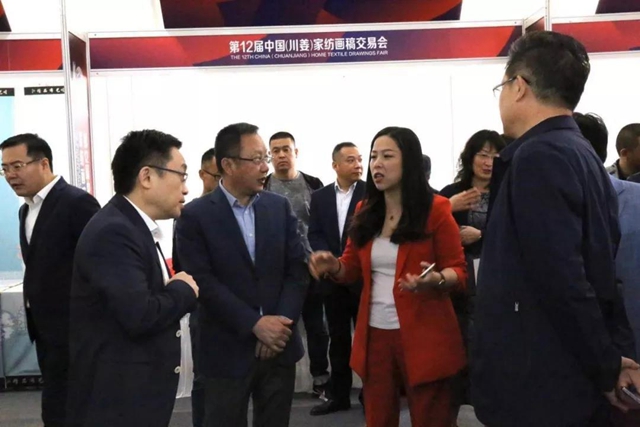 32�f(w��n)���������ɽ���9000�f(w��n)Ԫ����ʮ�����Ї�(gu��)���������Ҽ����彻�ו�(hu��)¡�����_(k��i)���x��ͨ�ݼҼ��a(ch��n)�I(y��)��1+3���¸��