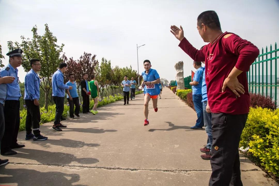 ���մ���ӛ��2019���҂��c����һ������V��