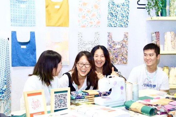 ���첼������չ2020intertextile�Ϻ��Ҽ�չ�����h��(chu��ng)������M�@���H��