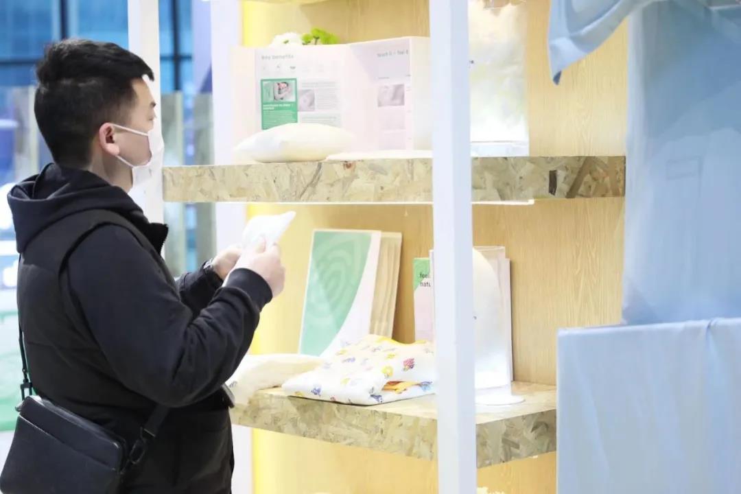 ��̼��z™Ʒ���w�S���࣬�v���Ҽ�չ�ϡ�Դ����Ȼ�����m����