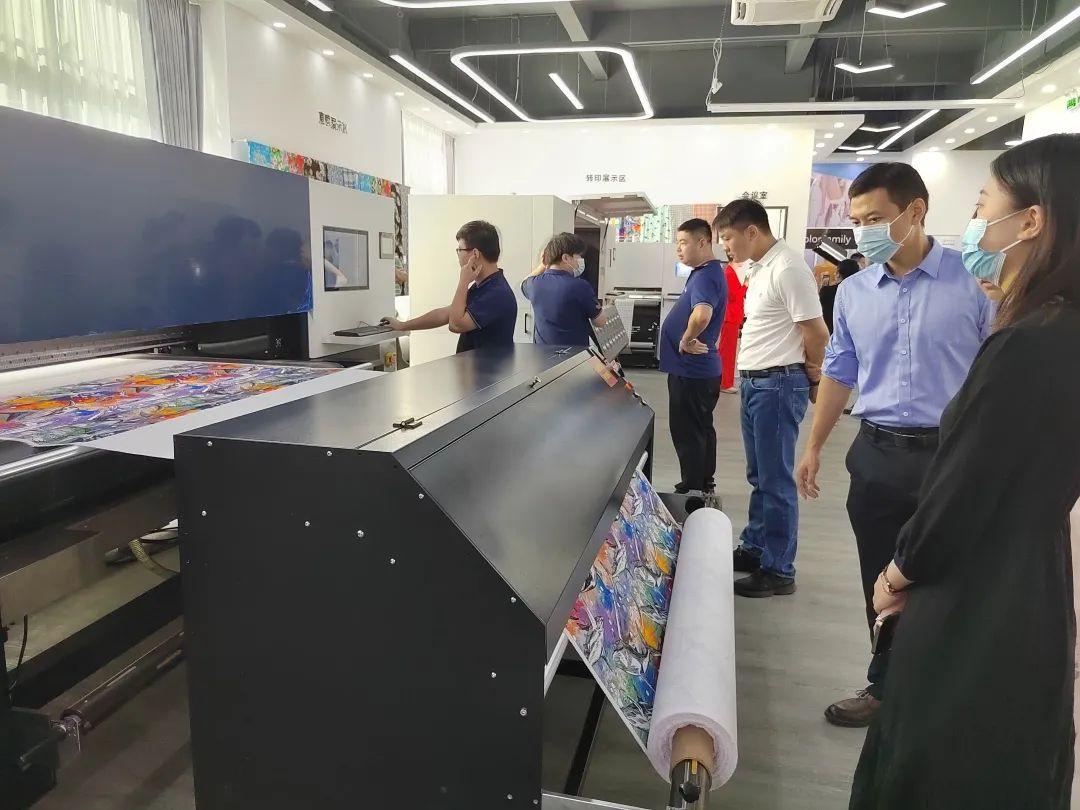 ��ʼ���Ʒ��(sh��)�aӡˇչʾ���ĳɹ���Ļ���F(xi��n)��(ch��ng)�l(f��)������ذ���Ʒ